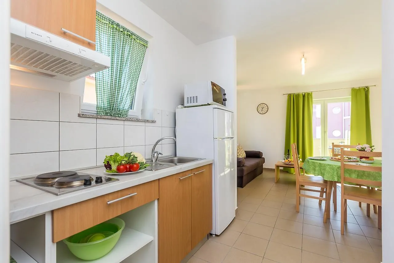 Apartments Mirica Baska
