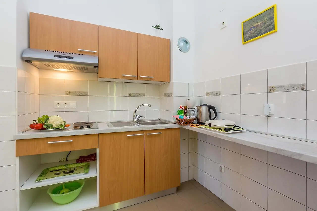 Apartments Mirica Baska  Baska (Krk)
